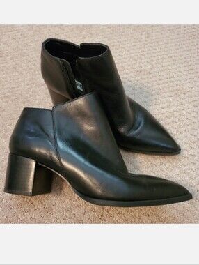 Karl Lagerfeld Black Pointed Toe Leather Ankle Booties